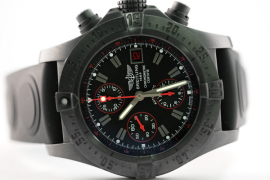 ֥饤ȥ (BREITLING) ٥󥸥㡼 ֥å / AVENGER BLACKSTEEL [M338B73LRB]