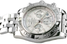 ֥饤ȥ (BREITLING) Υޥå 44 / CHRONOMAT 44 [A011G84PA]