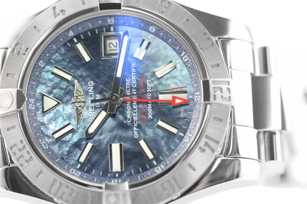 ブライトリング(BREITLING) アベンジャー II GMT(AVENGER II GMT)