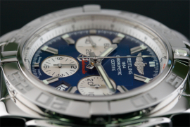 ֥饤ȥ (BREITLING) Υޥå 44 / CHRONOMAT 44 [A011C88PA]