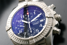 ֥饤ȥ (BREITLING)  ٥󥸥㡼 / CHRONO AVENGER [E130B55PRT]